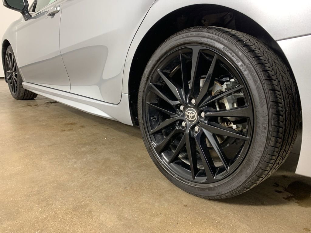 Used 2024 Toyota Camry XSE image 15