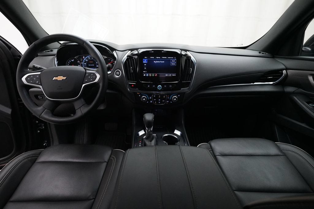 Used 2023 Chevrolet Traverse Premier AWD/4WD image 5
