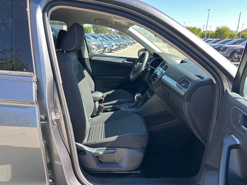 Certified 2022 Volkswagen Tiguan S image 33