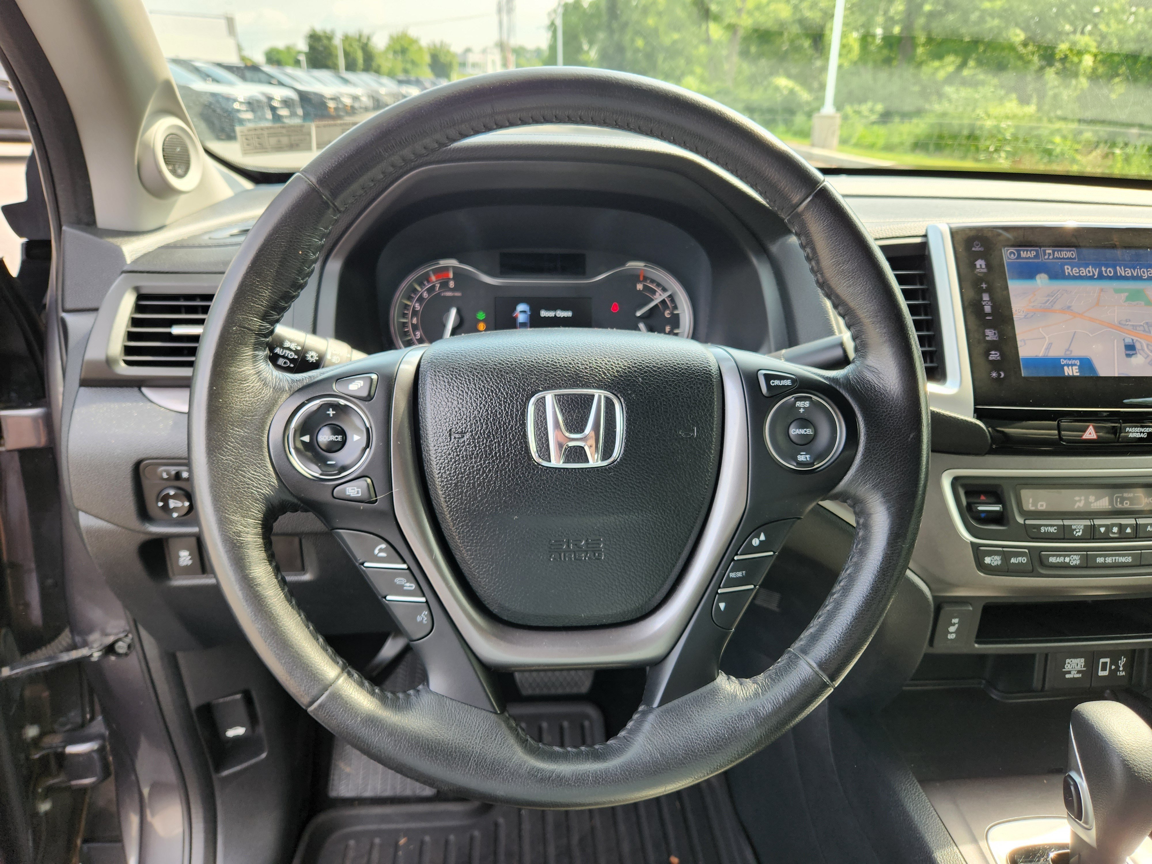 Used 2017 Honda Ridgeline RTL-T image 18