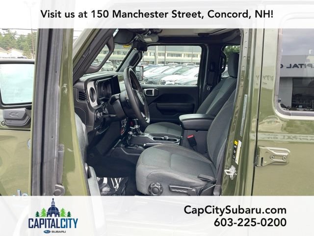 Used 2024 Jeep Wrangler Unlimited AWD/4WD image 16