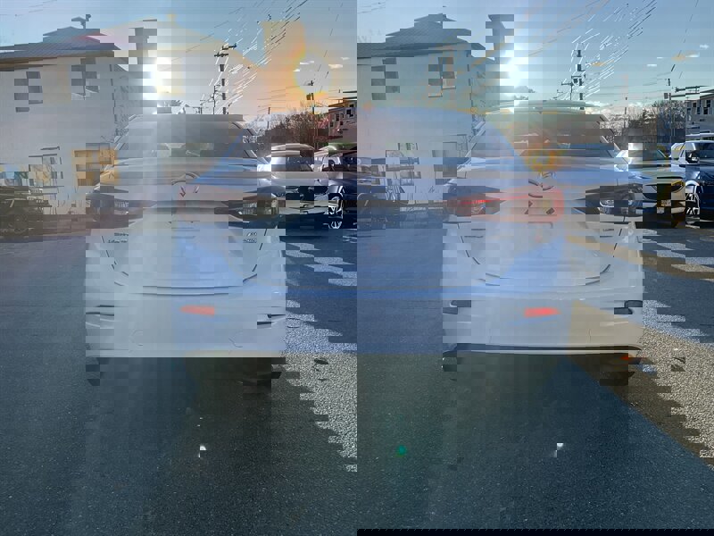 Used 2018 MAZDA MAZDA3 Touring image 6