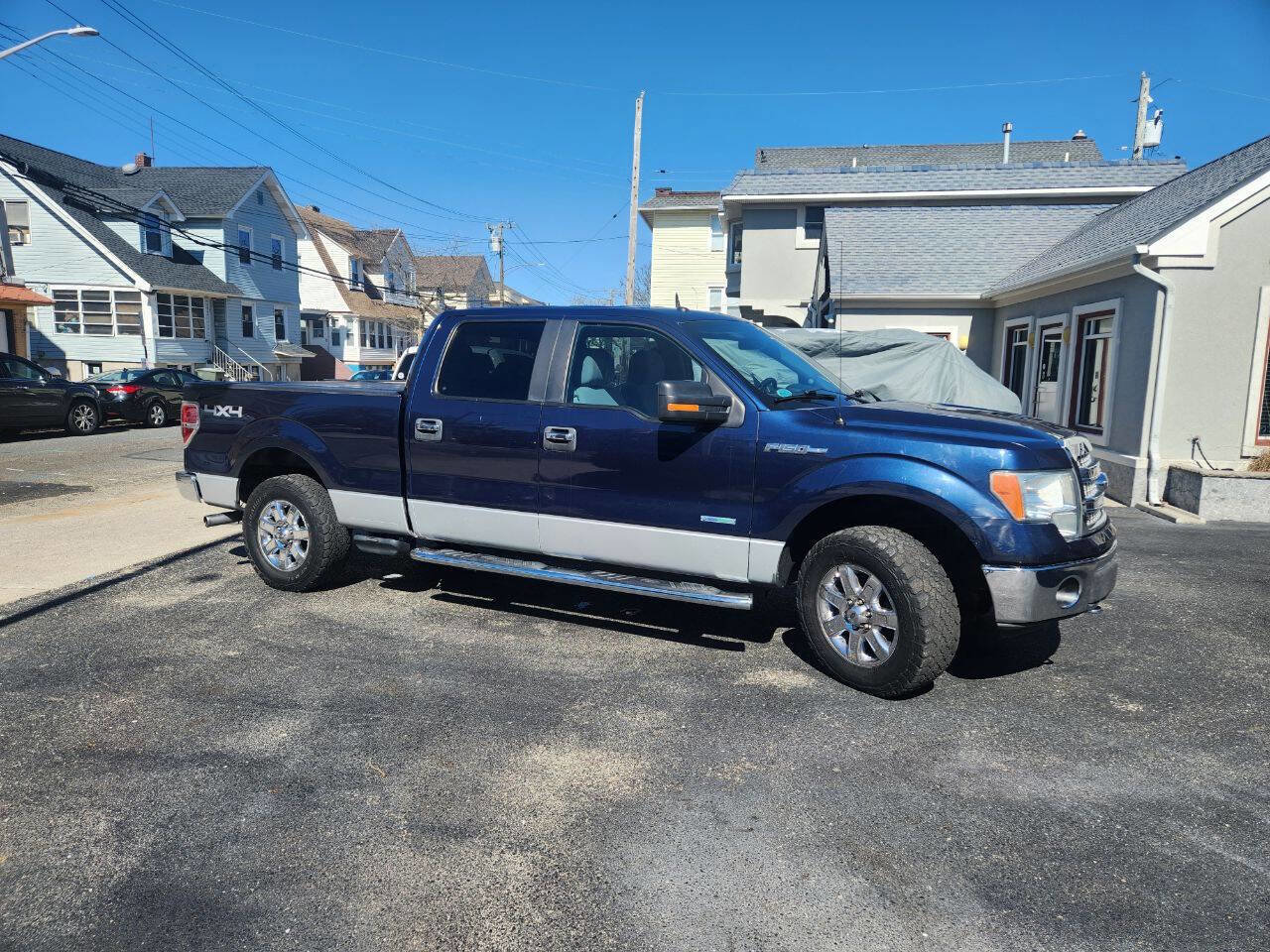 Used 2013 Ford F150 XLT w/ Luxury Equipment Group AWD/4WD image 4