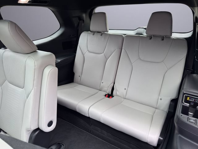 Used 2026 Lexus TX 350 AWD w/ Technology Package image 21