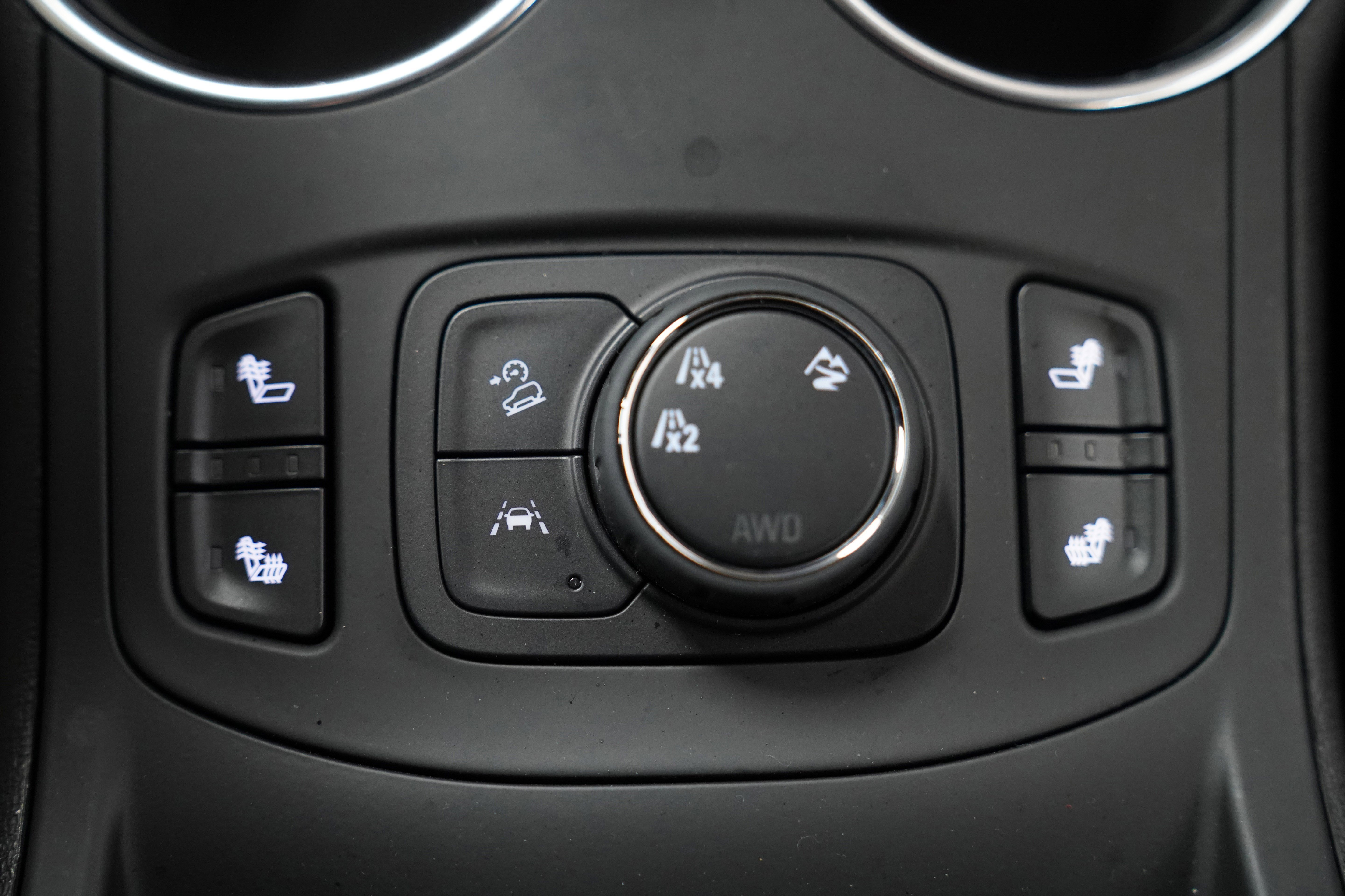 Used 2023 GMC Terrain SLE w/ Driver Convenience Package image 29