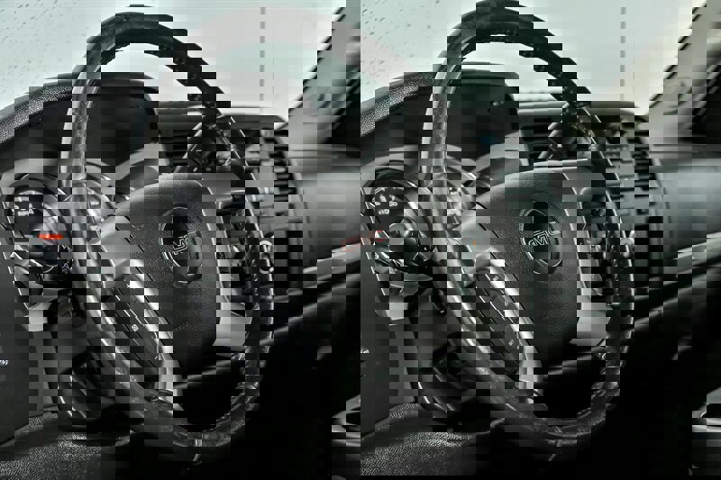 Used 2013 GMC Sierra 3500 SLE image 18