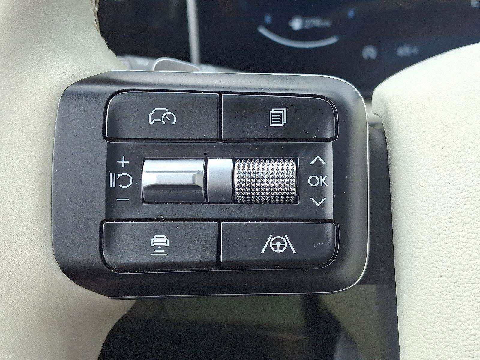 Used 2024 Hyundai Santa Fe Calligraphy image 22