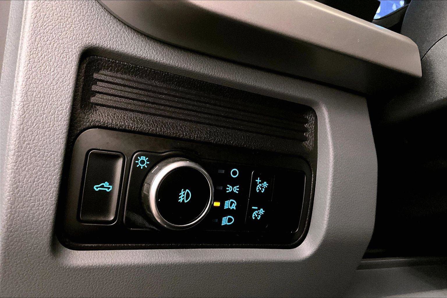 Certified 2024 Ford F250 XLT w/ FX4 Off-Road Package image 28