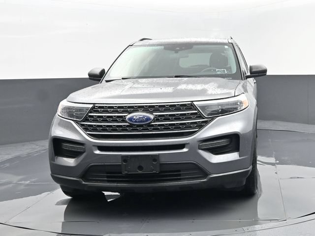 Used 2023 Ford Explorer XLT AWD/4WD image 24