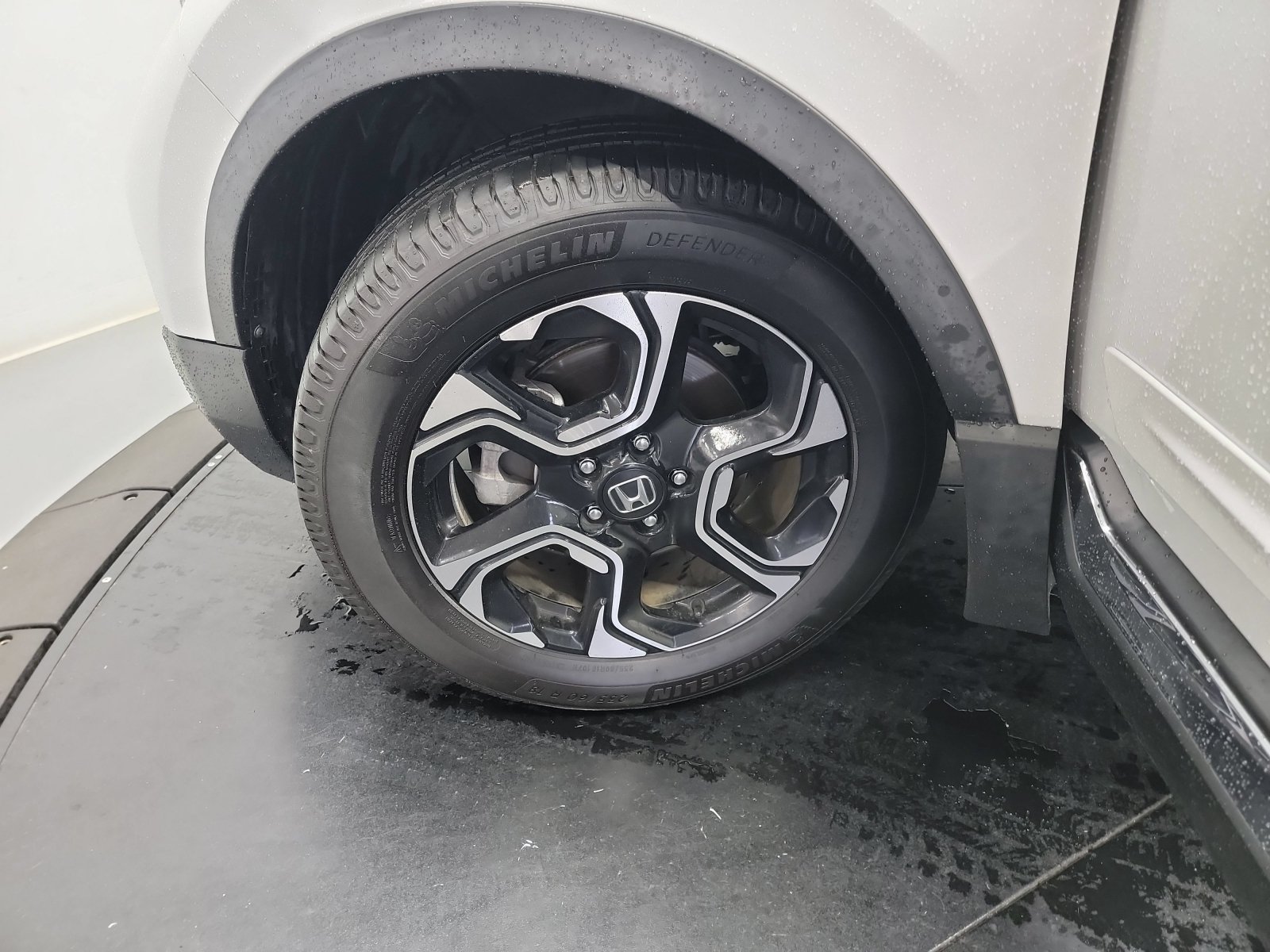 Used 2019 Honda CR-V Touring image 30