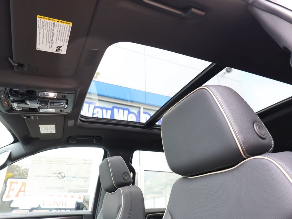 New 2026 GMC Yukon Elevation AWD/4WD image 25