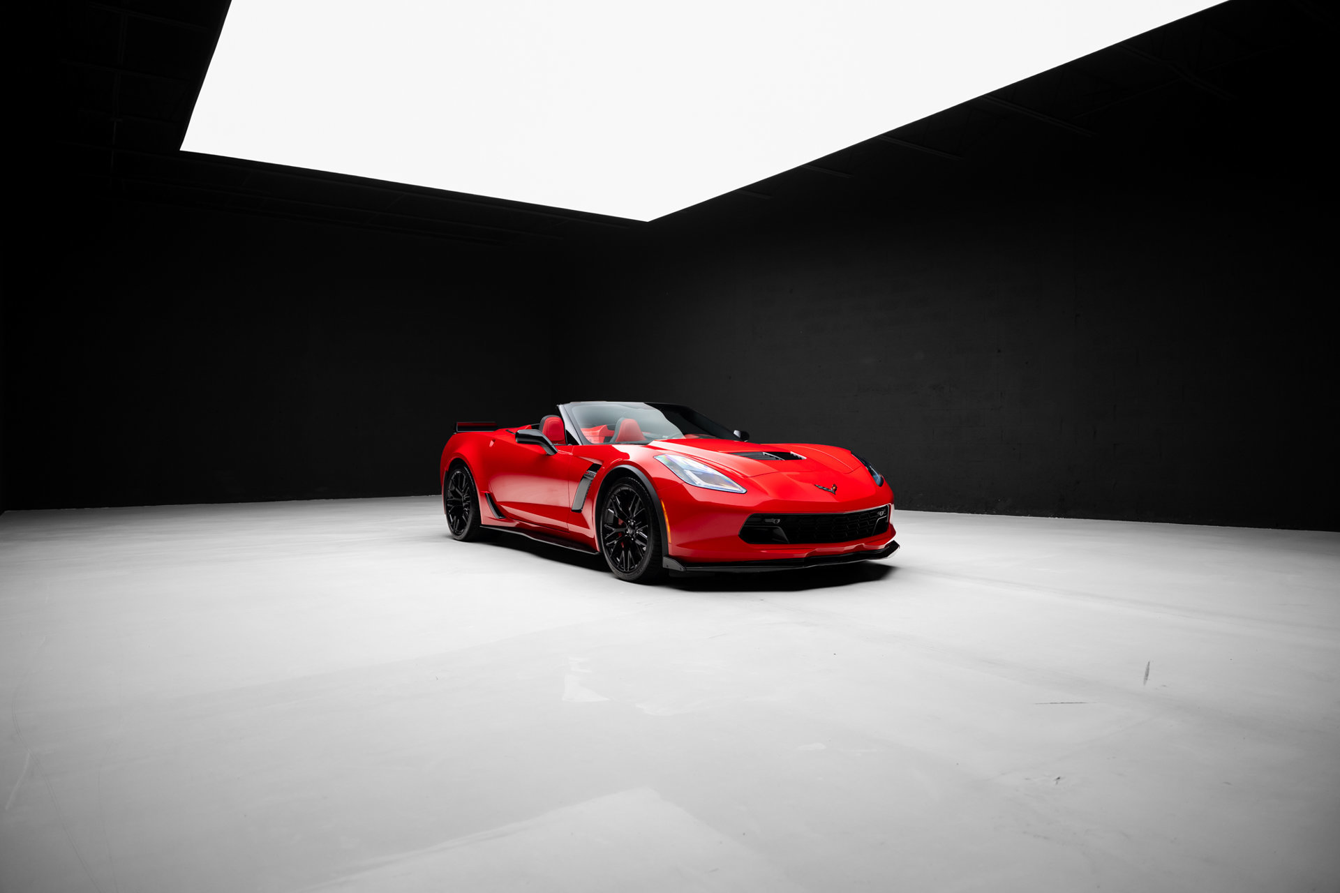 Used 2016 Chevrolet Corvette Z06 w/ 3LZ Preferred Equipment Group RWD image 81