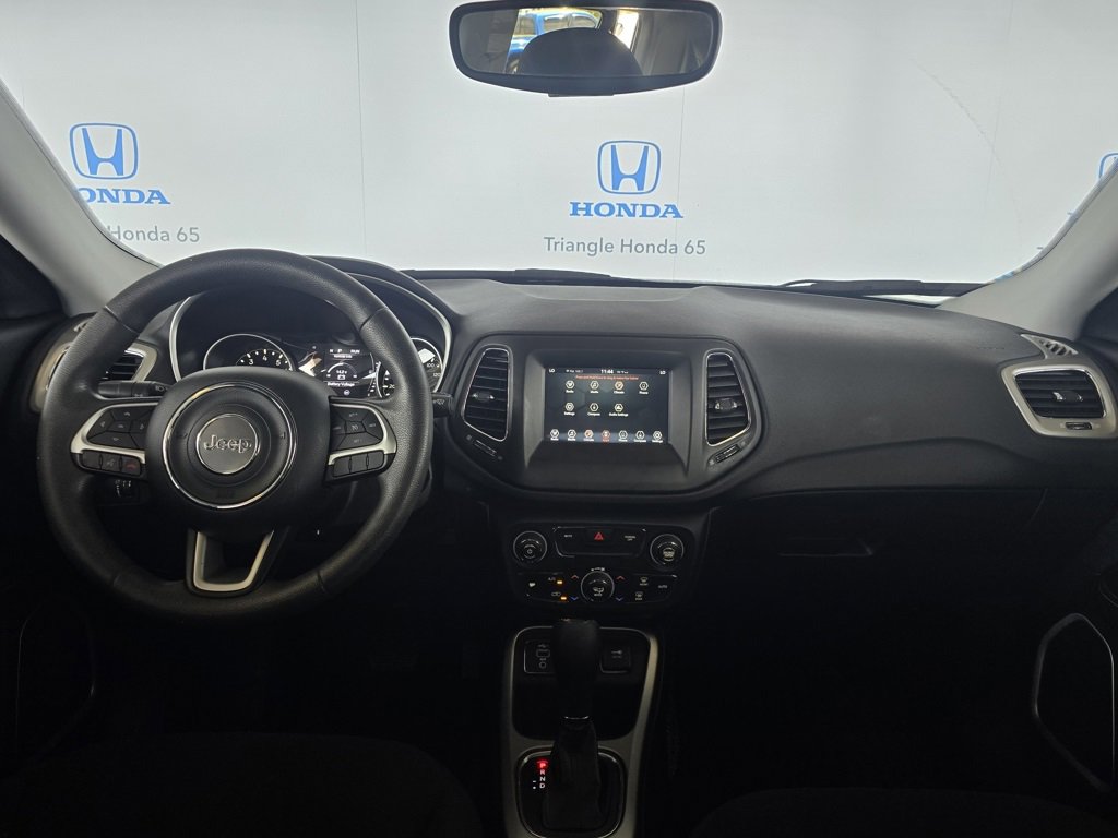Used 2020 Jeep Compass Sport image 6
