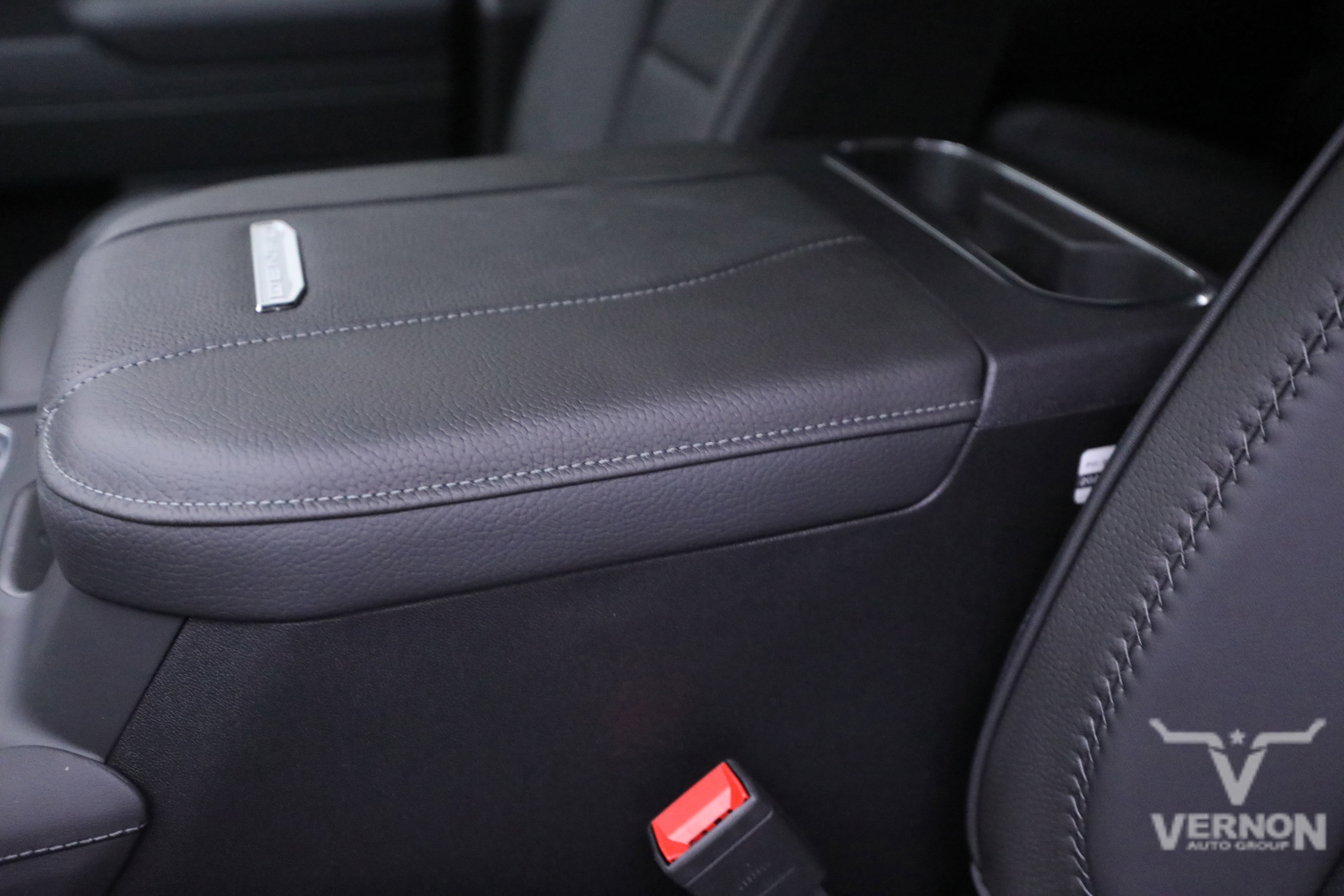 New 2026 GMC Sierra 3500 Denali w/ Technology Package image 16