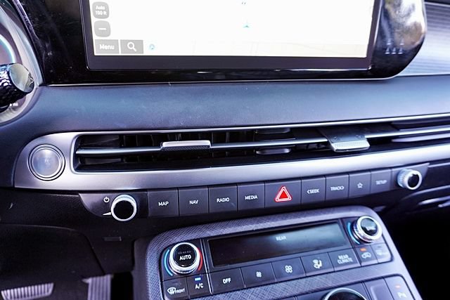 Certified 2023 Hyundai Palisade Limited FWD image 30