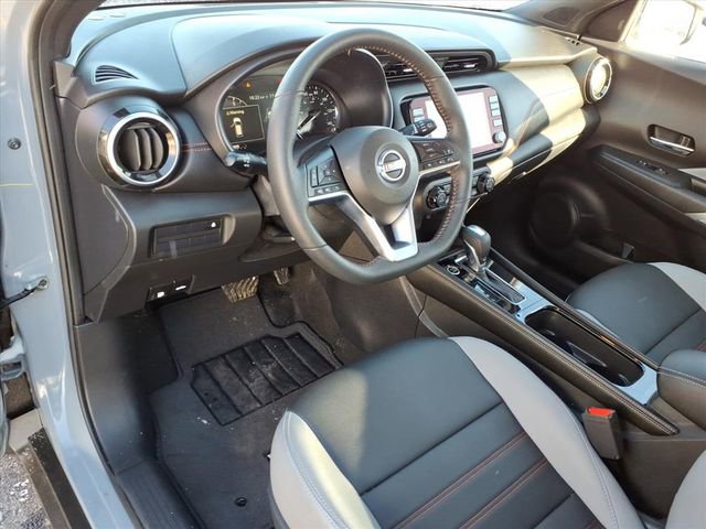Certified 2024 Nissan Kicks SR w/ SR Premium Package image 9