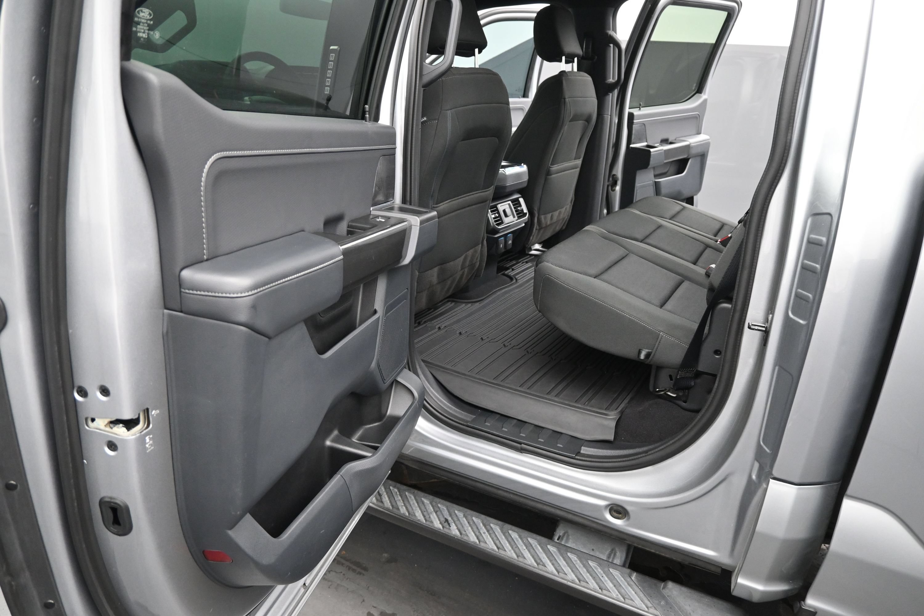 Used 2023 Ford F150 XLT w/ Equipment Group 302A High AWD/4WD image 17