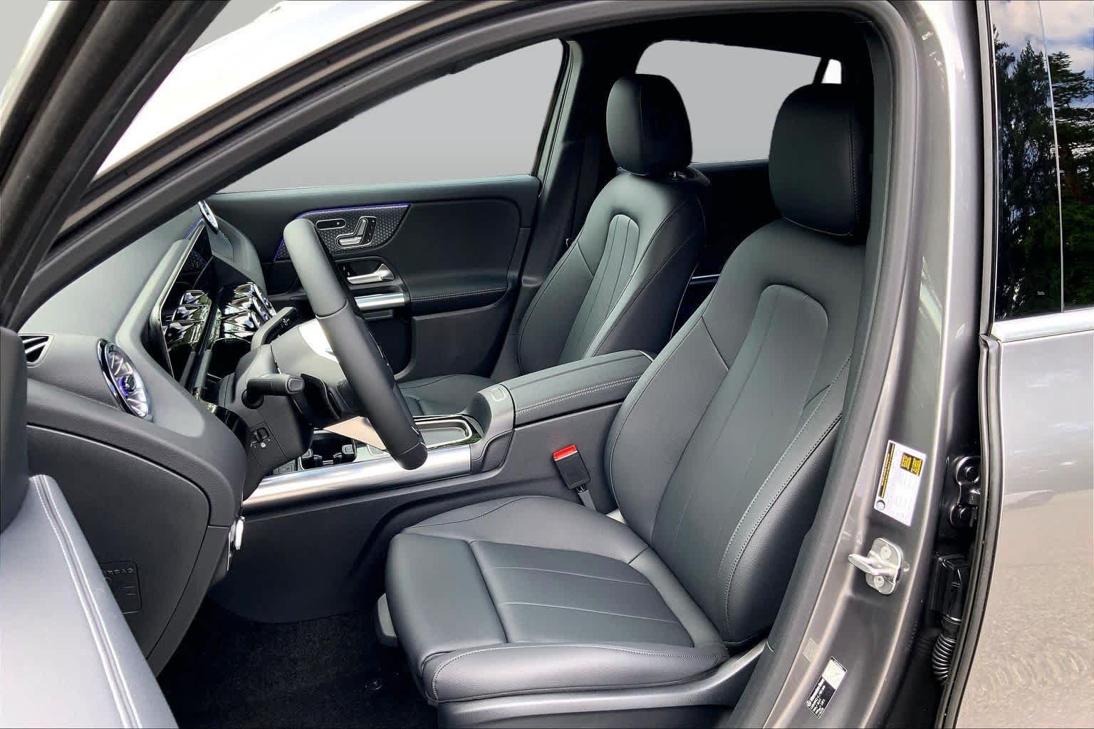 New 2026 Mercedes-Benz GLA 250 4MATIC image 12