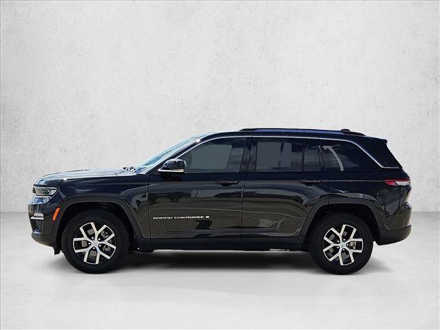 Used 2023 Jeep Grand Cherokee Limited image 9
