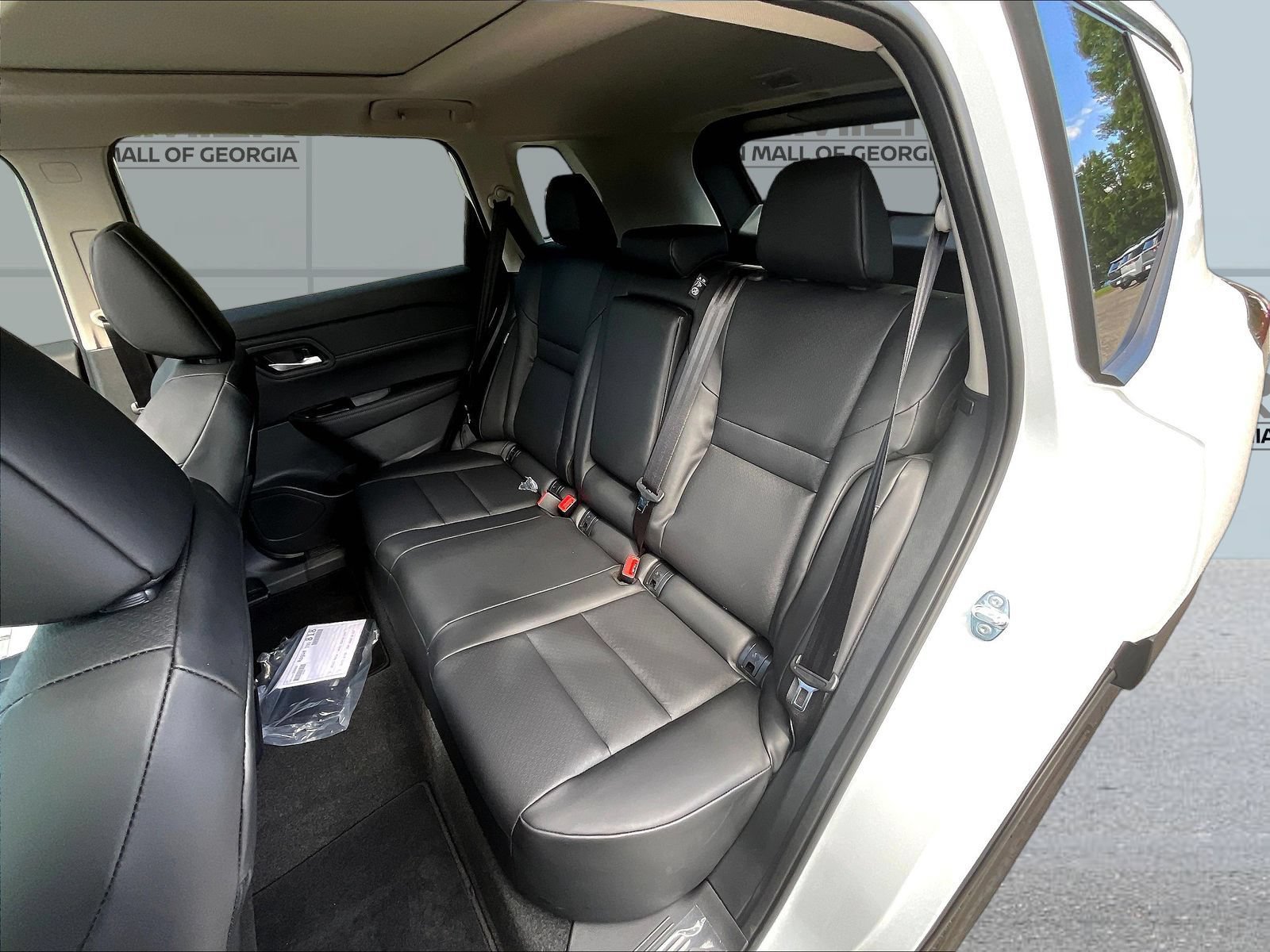 New 2026 Nissan Rogue Dark Armor FWD image 10