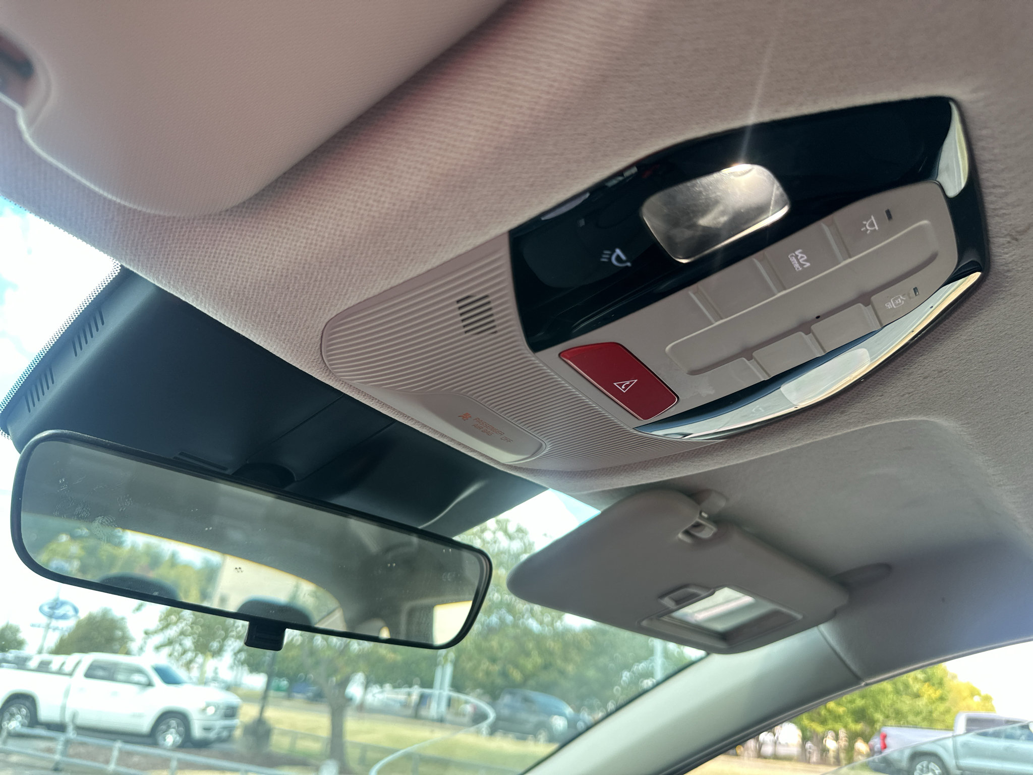 Used 2025 Kia K4 FWD image 29