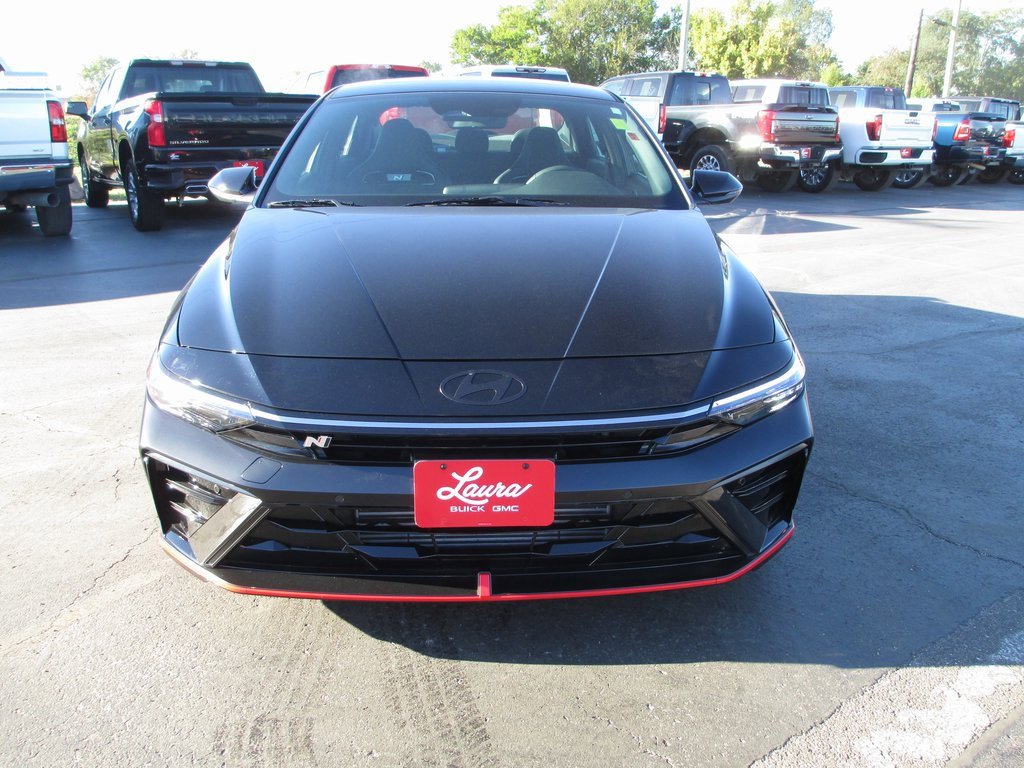 Used 2025 Hyundai Elantra N image 10