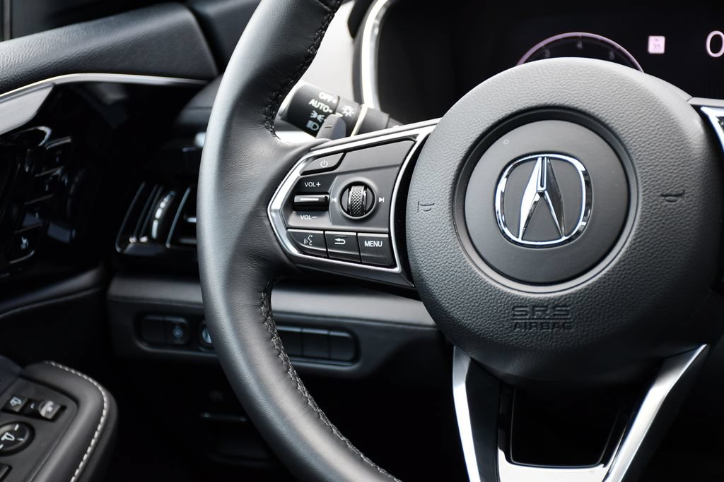 Certified 2026 Acura MDX FWD w/ Technology Package image 23