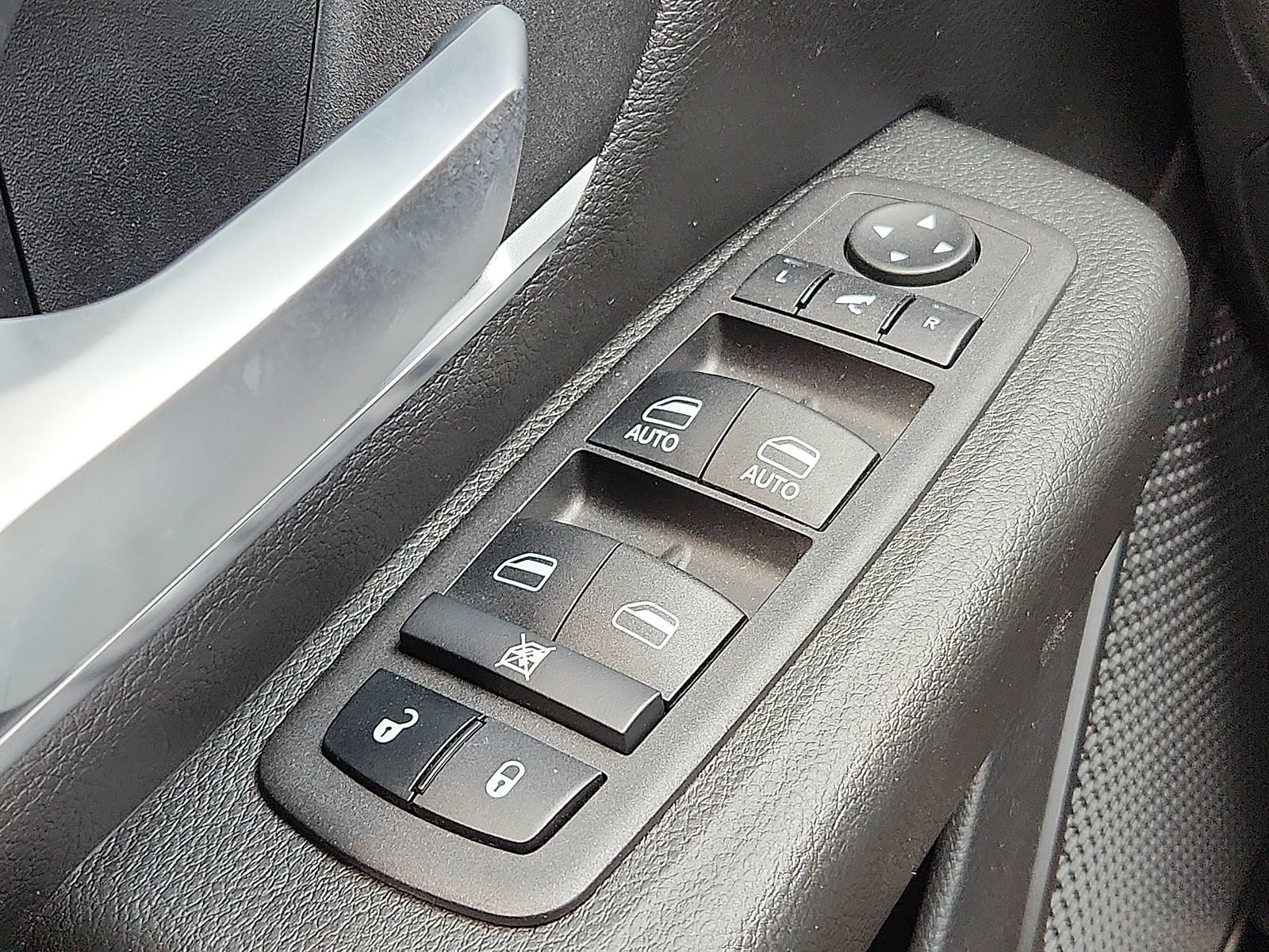 Used 2024 RAM 1500 Lone Star AWD/4WD image 14