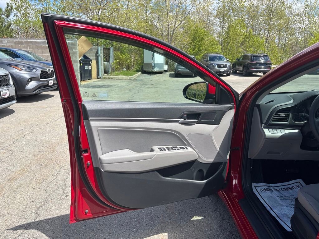 Used 2019 Hyundai Elantra Value Edition FWD image 15