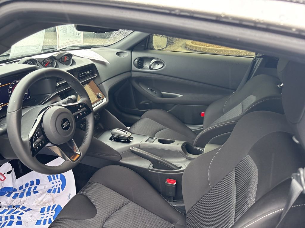Used 2024 Nissan Z Sport w/ Floor Mat Package image 14