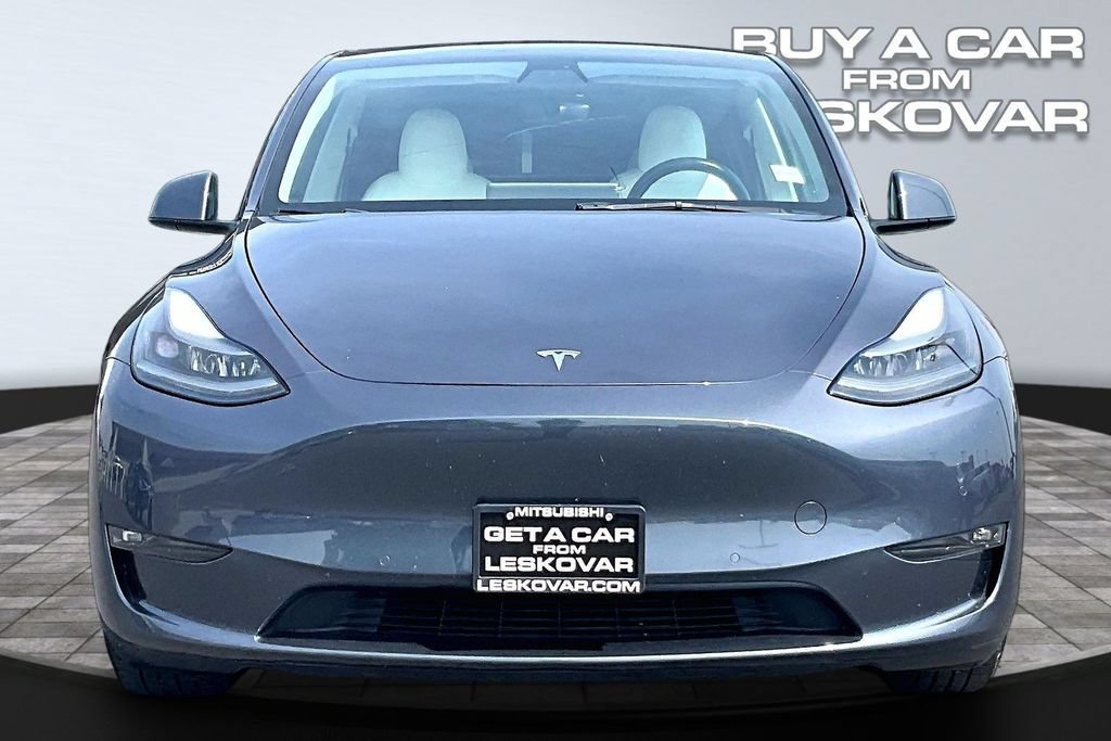 Used 2022 Tesla Model Y Performance AWD/4WD image 3