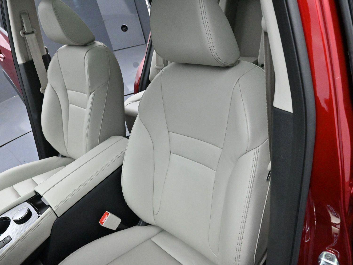 Used 2022 Nissan Rogue SL w/ SL Premium Package image 15