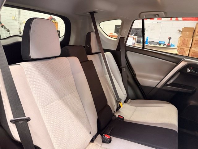 Used 2018 Toyota RAV4 XLE w/ Plus Extra Value Package FWD image 25