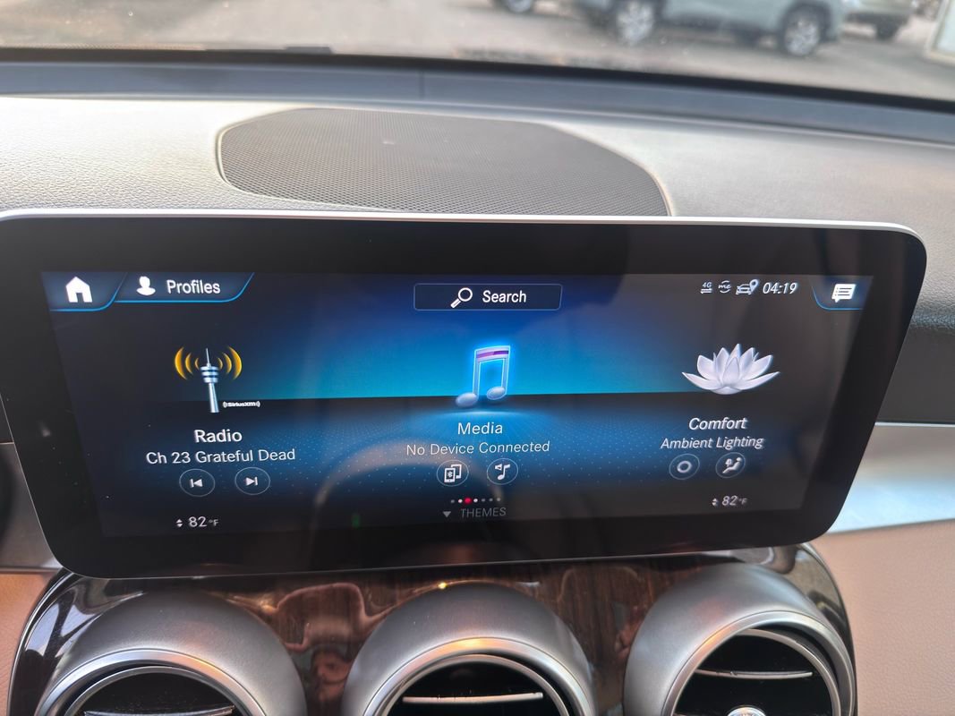 Used 2020 Mercedes-Benz GLC 300 4MATIC w/ Exterior Lighting Package image 24