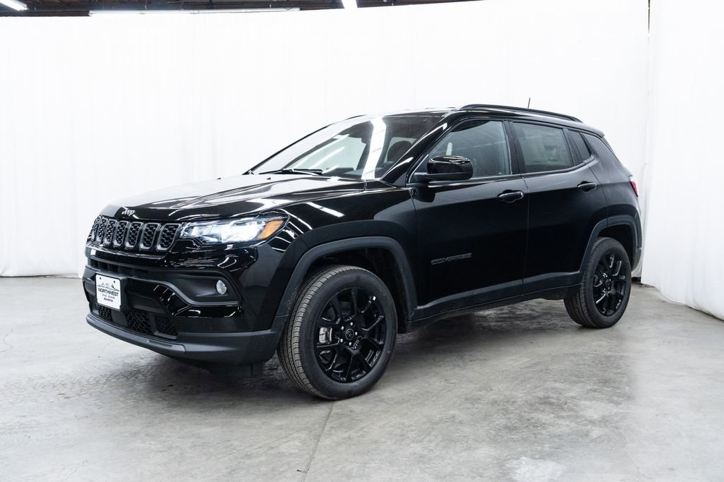 New 2026 Jeep Compass Latitude image 3