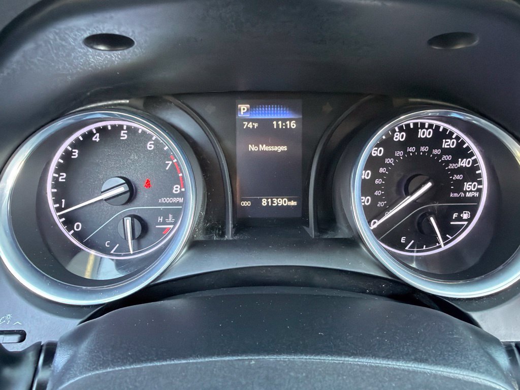 Used 2020 Toyota Camry LE FWD image 21