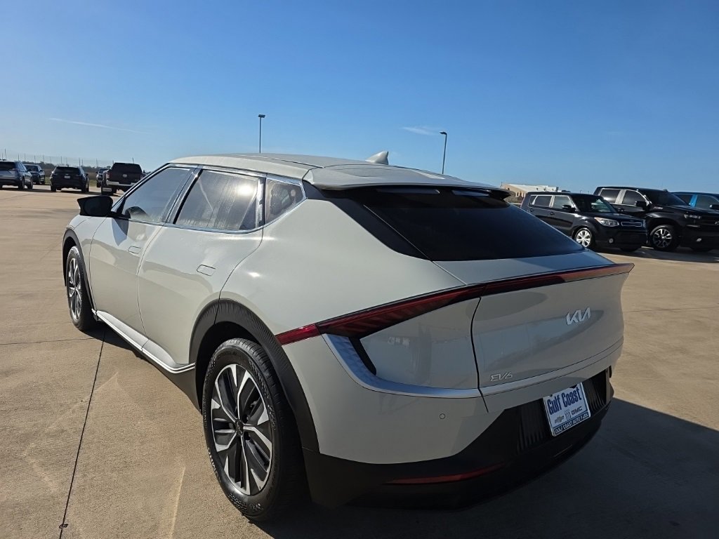 Used 2024 Kia EV6 Light image 6