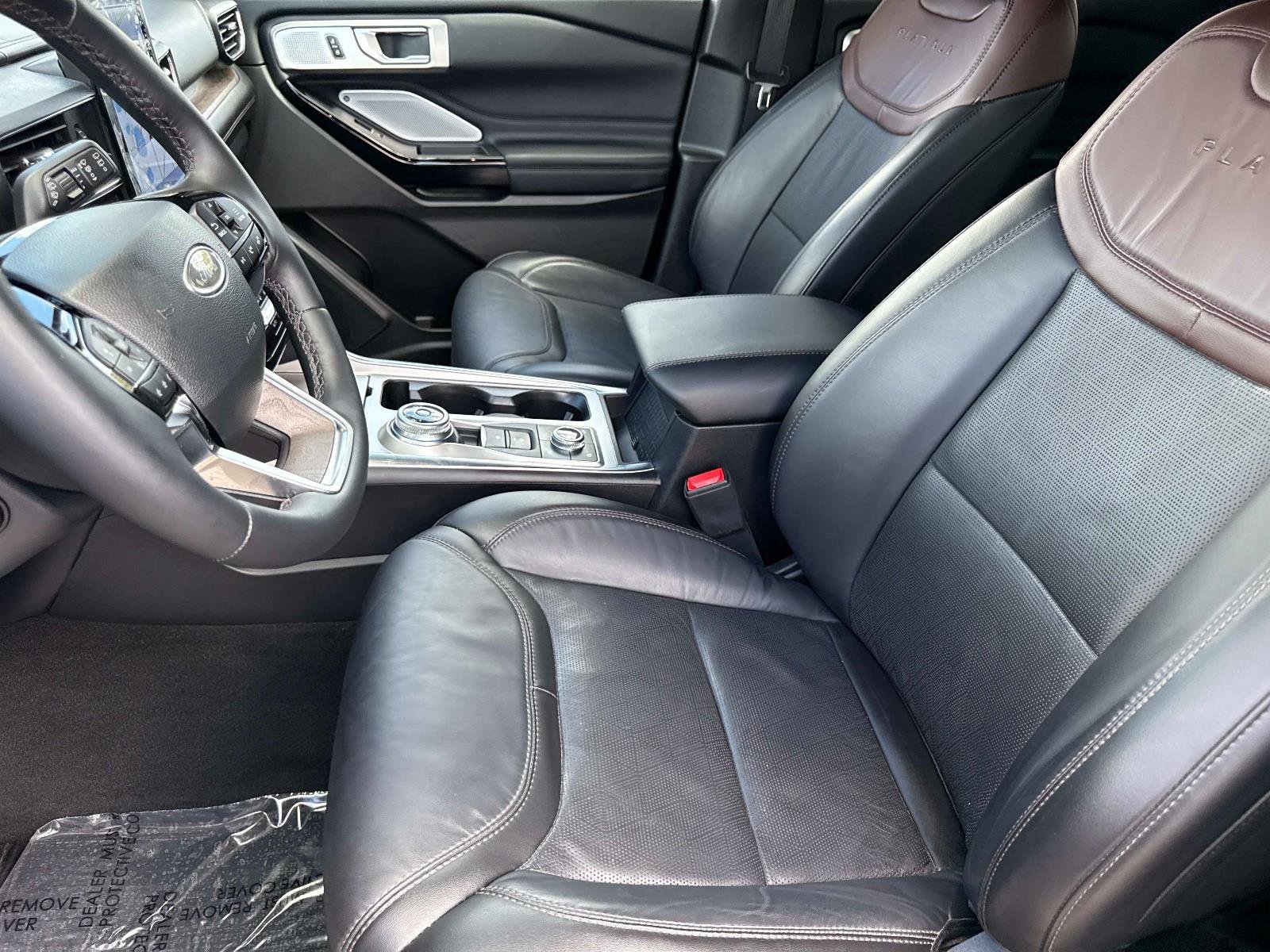 Used 2023 Ford Explorer Platinum w/ Technology Package image 24