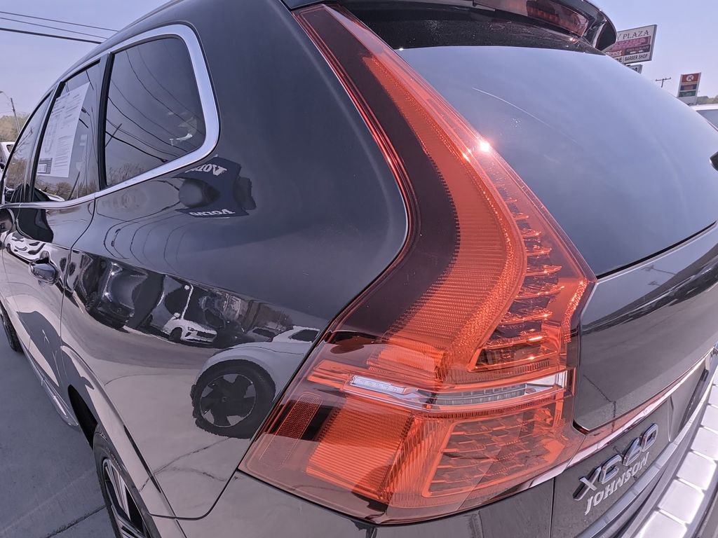 Used 2023 Volvo XC60 B5 Plus w/ Protection Package Premier FWD image 39