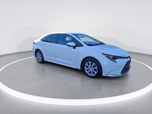 Certified 2024 Toyota Corolla LE FWD image 3