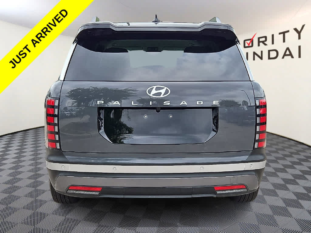 Used 2026 Hyundai Palisade SEL FWD image 5
