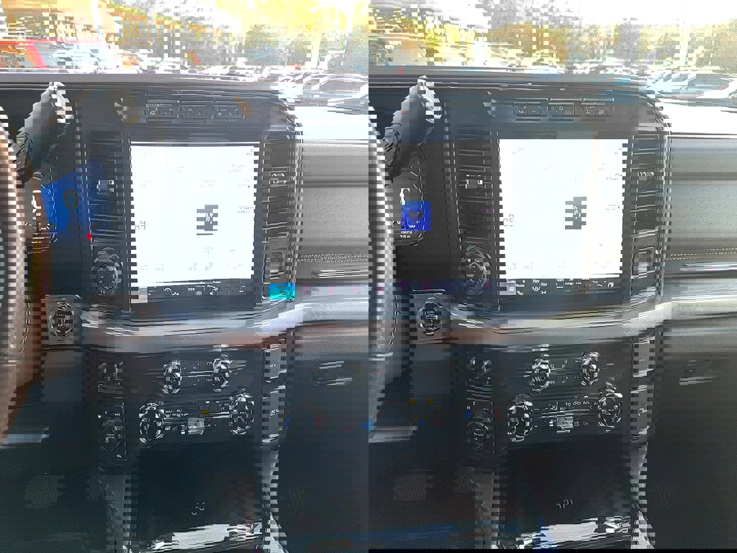 Used 2023 Ford F450 King Ranch w/ FX4 Off-Road Package image 14