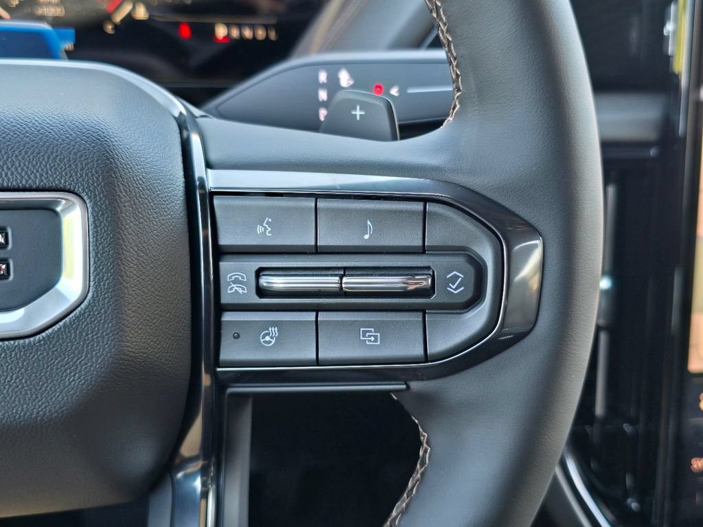 New 2026 GMC Yukon AT4 w/ AT4 Premium Plus Package AWD/4WD image 19