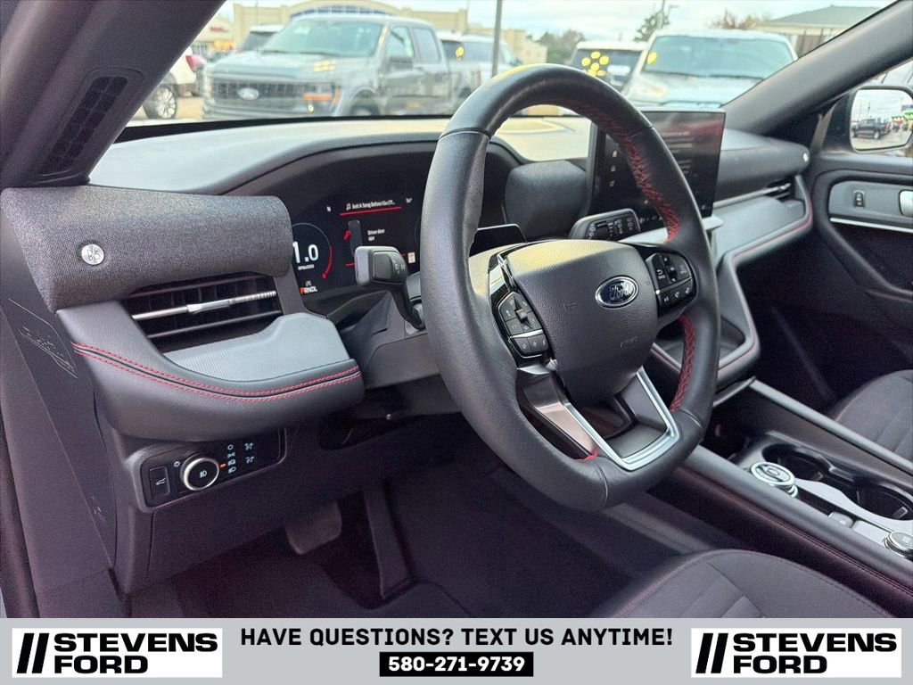 Used 2025 Ford Explorer ST-Line image 19