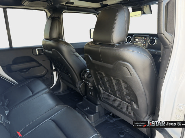 Used 2023 Jeep Wrangler Unlimited Rubicon 392 AWD/4WD image 27