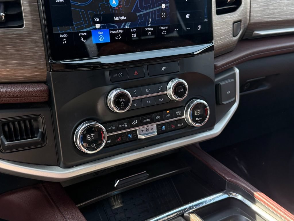 Used 2023 Ford Expedition Limited AWD/4WD image 19