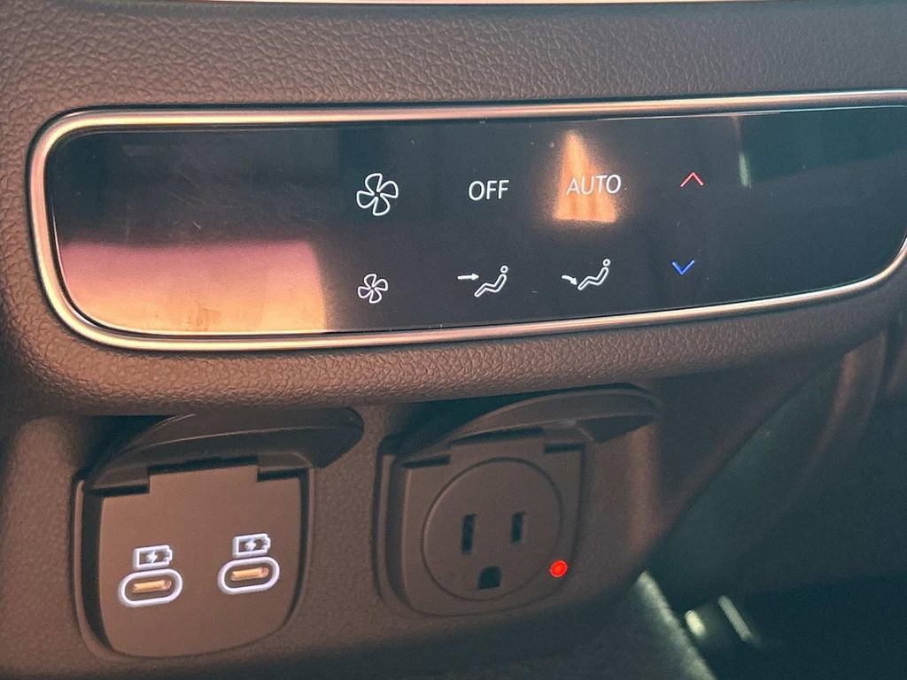 New 2026 Genesis GV70 2.5T Sport Prestige image 21