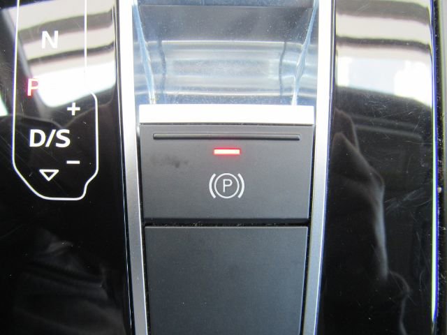 Used 2022 Audi Q7 3.0T Premium w/ Convenience Package image 50