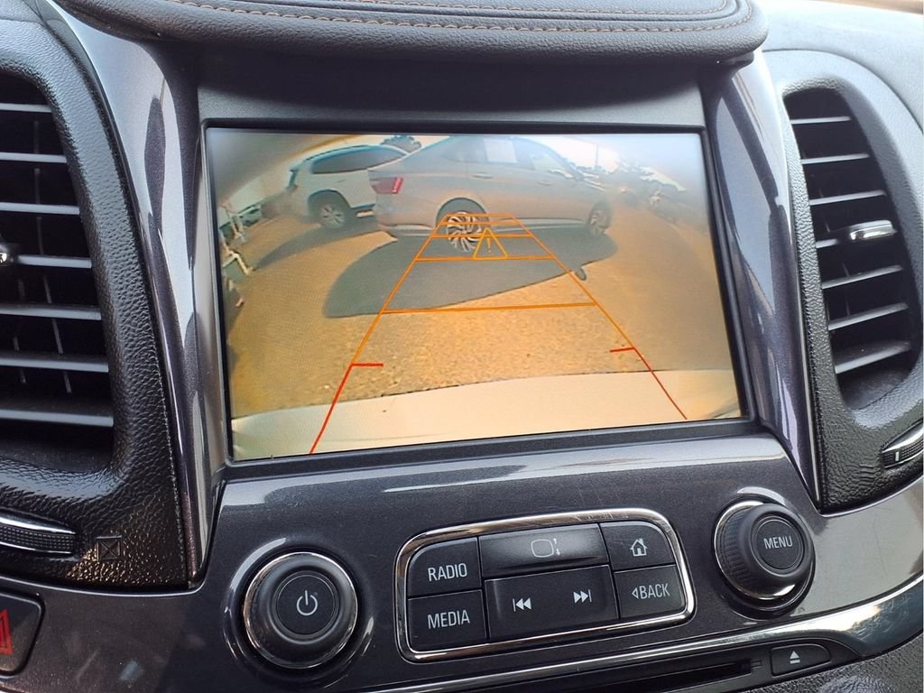 Used 2016 Chevrolet Impala LTZ FWD image 9