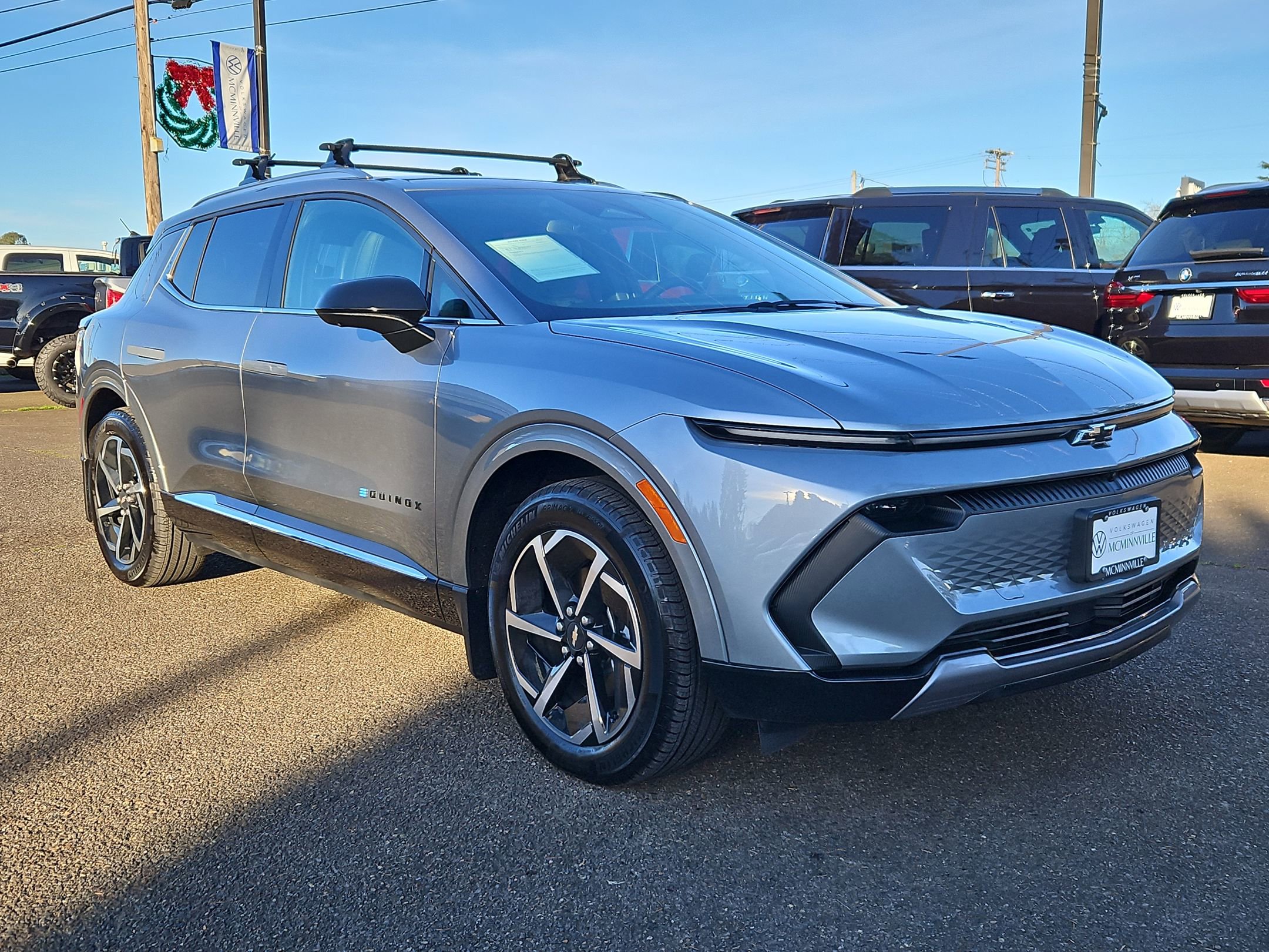 Used 2024 Chevrolet Equinox EV LT w/ LPO, Blackout Package image 7